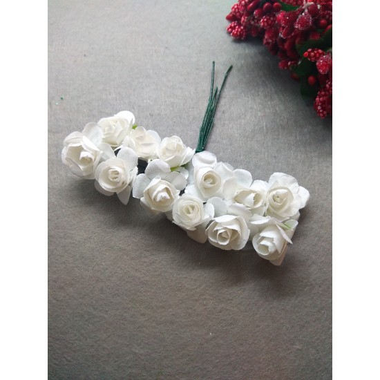 Розочки бумажные в пучках 1,5 см цв. белый, цена за пучок